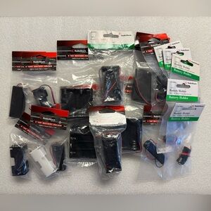 Lot of 18 Radio Shack Assorted Battery Holders (A,AA, AAA, C, D, N) Brand New!!